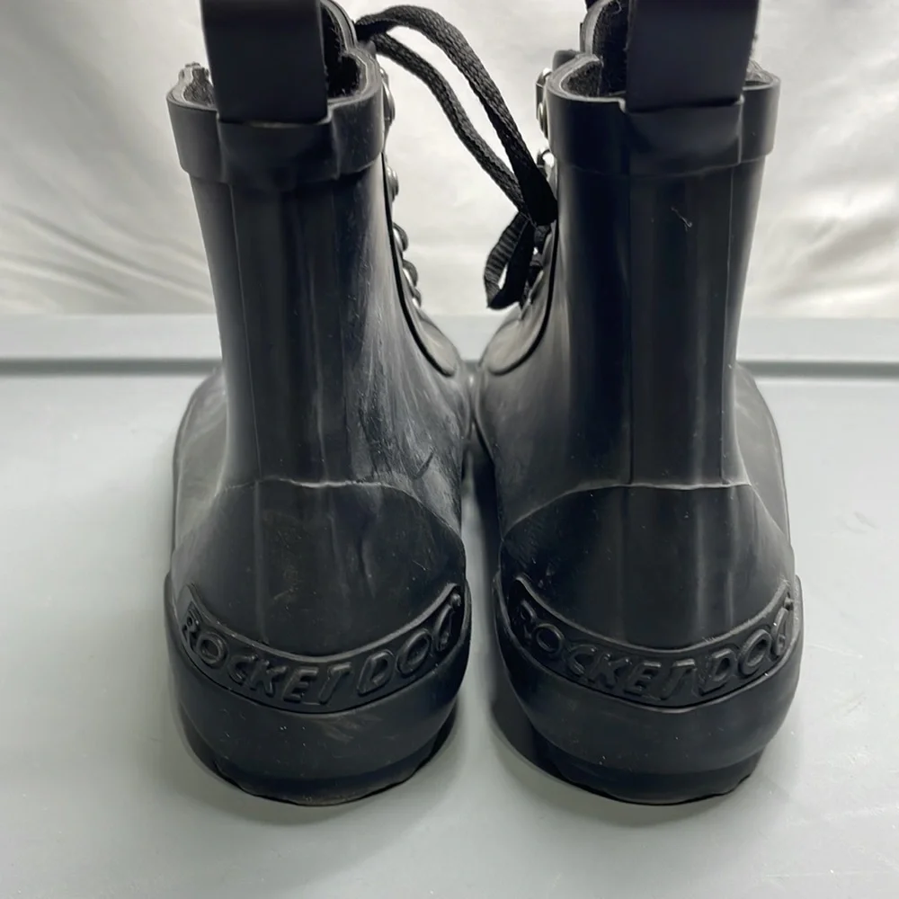 Rocket Dog lace up rubber rain boots: